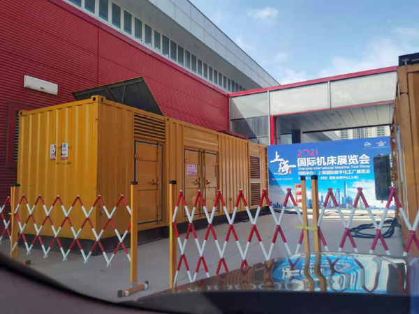青阳发电车出租-发电机无电压或电压太低怎么办？