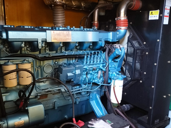 青阳磷酸铁锂蓄电池的使用寿命与哪些因素有关？