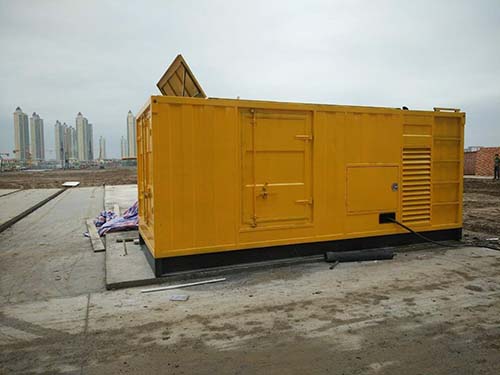 青阳合同中关于乙方责任导致工期延误的赔偿标准应该如何制定？